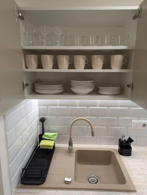 Cool Apartment 兹诺伊莫 外观 照片