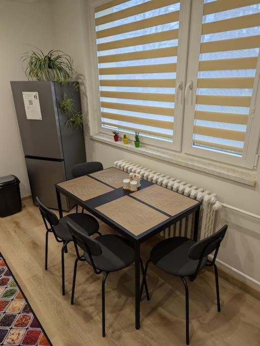 Cool Apartment 兹诺伊莫 外观 照片